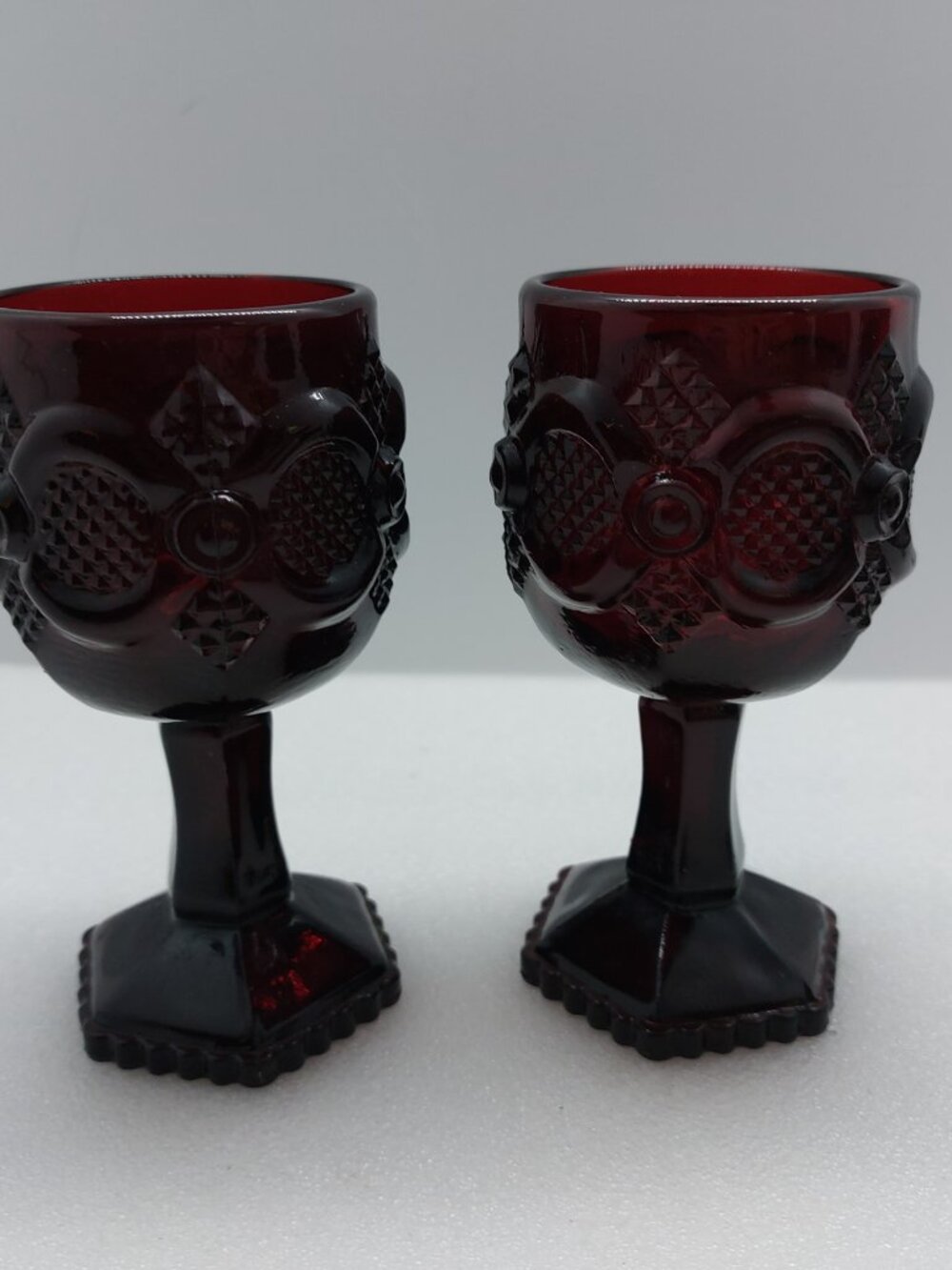 Set Of 4 Cape Cod Small 4 1/2" Goblets by Avon Ruby Red - Picture 9 of 10
